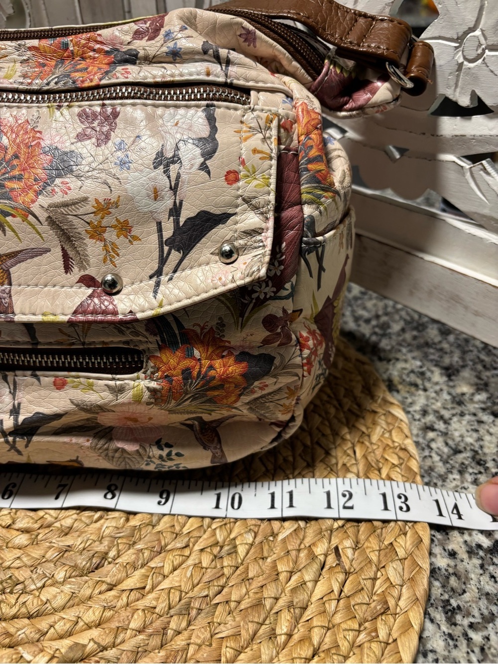 Bueno Floral Quilted Shoulder Bag in Cream and Brown - Picture 10 of 14